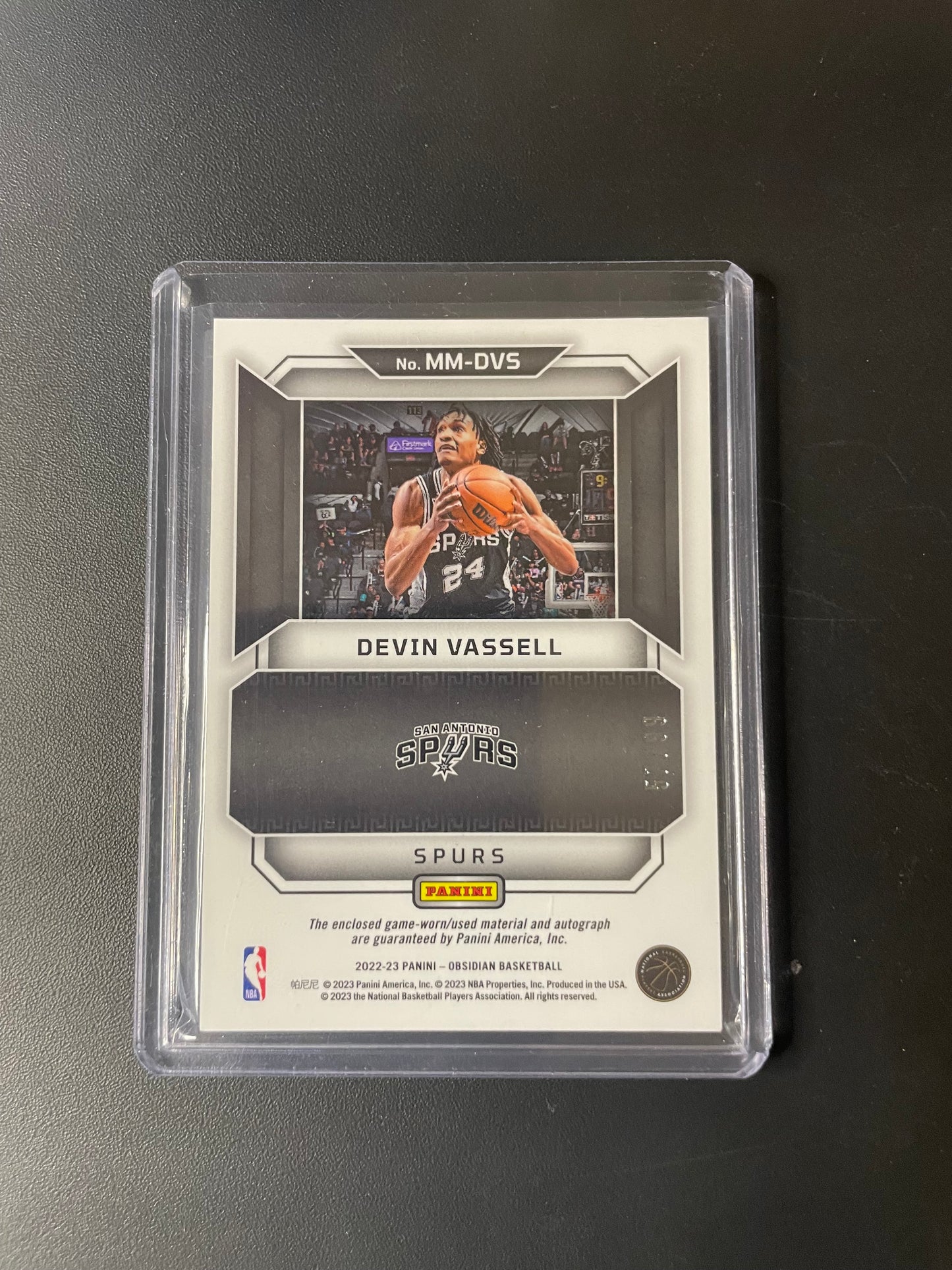 2022/23 Panini Obsidian #11 Devin Vassell, San Antonio Spurs Matrix Material Auto 53/99