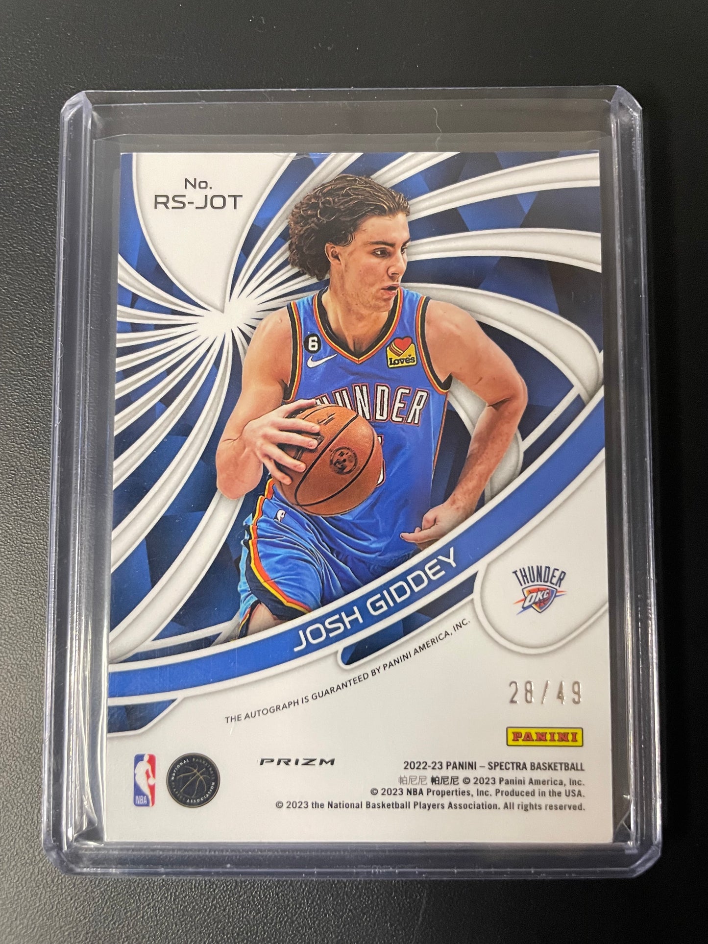2022/23 Panini Spectra #30 Josh Giddey OKC Radiant Auto 28/49