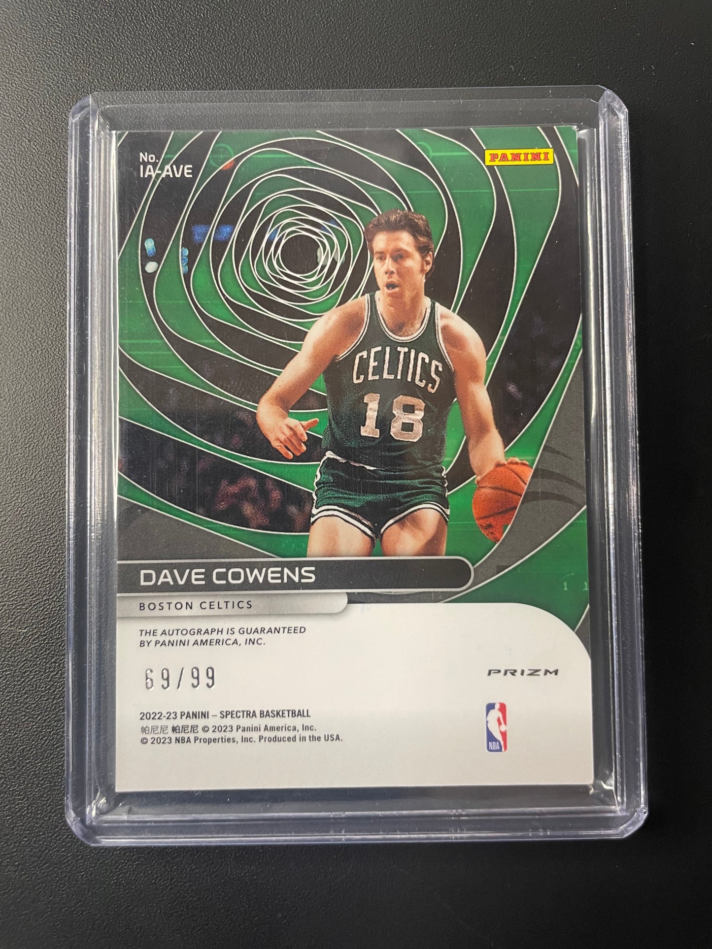 2022/23 Panini Spectra #17 Dave Cowens Boston Celtics Icons 69/99 Auto