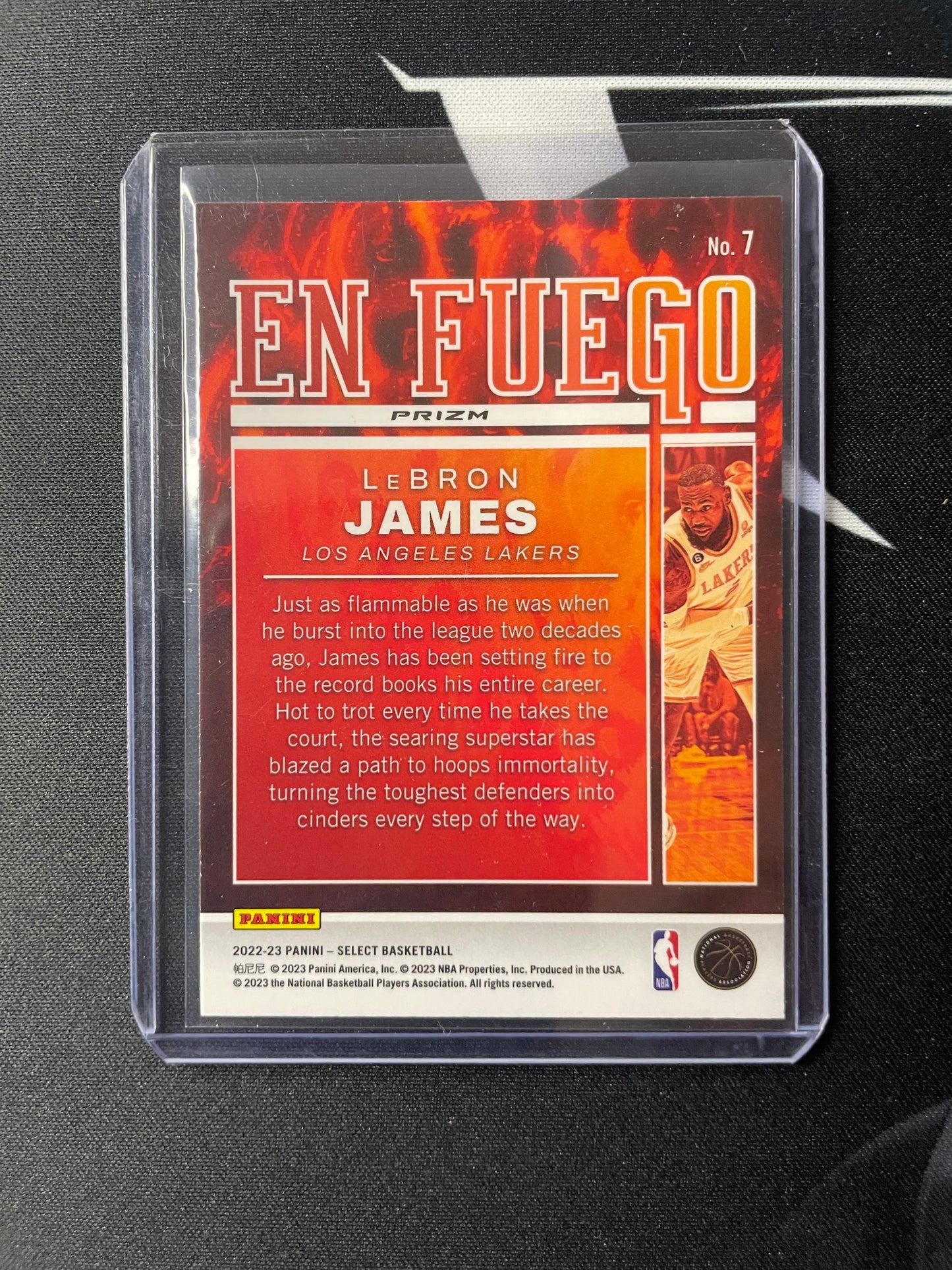2022/23 Panini Select #7 Lebron James En Fuego Los Angeles