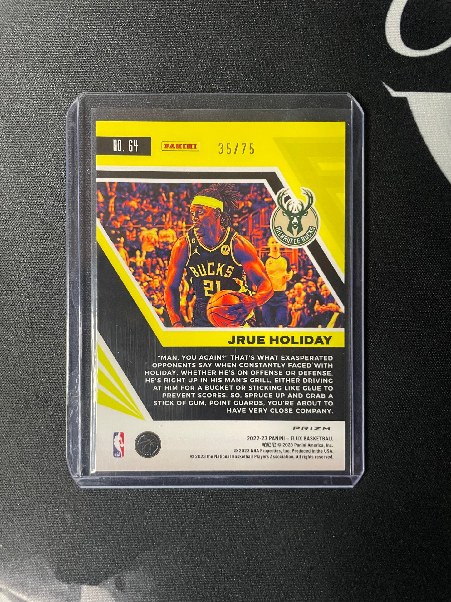 2022/23 Panini Flux #64 Jrue Holiday Milwaukee Bucks SuperNova 35/75