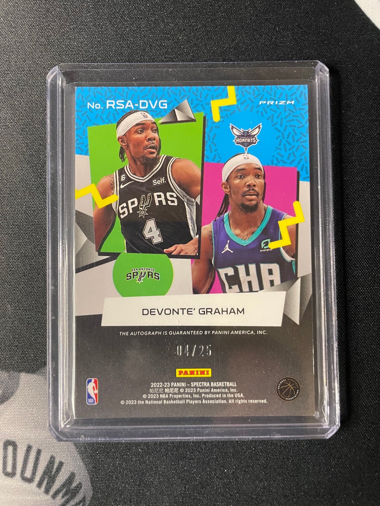 2022/23 Panini Spectra #2 Devonte Graham RetroSpect Autographs San Antonio Spurs/Charlotte Hornets Meta 04/25