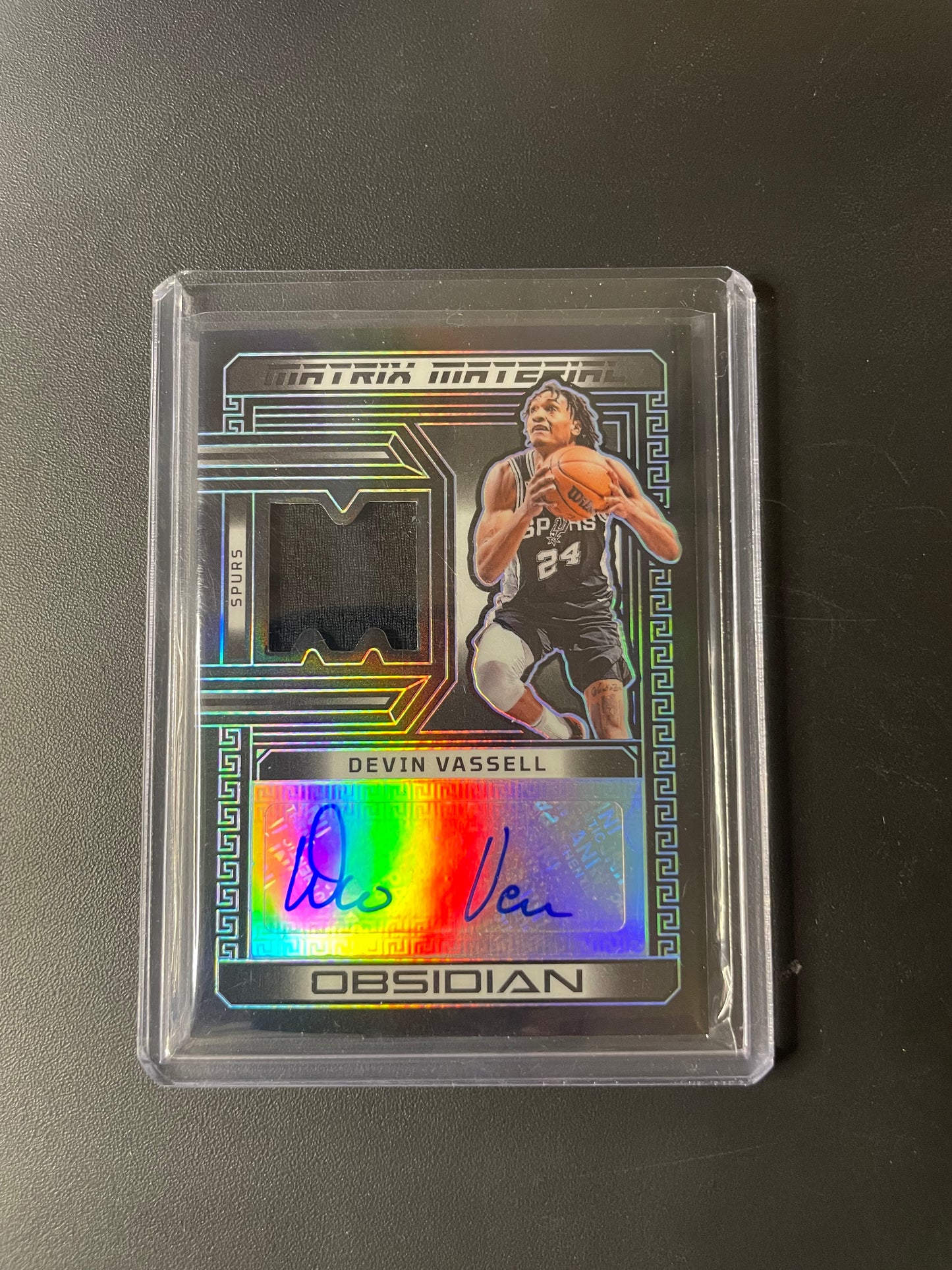 2022/23 Panini Obsidian #11 Devin Vassell, San Antonio Spurs Matrix Material Auto 53/99