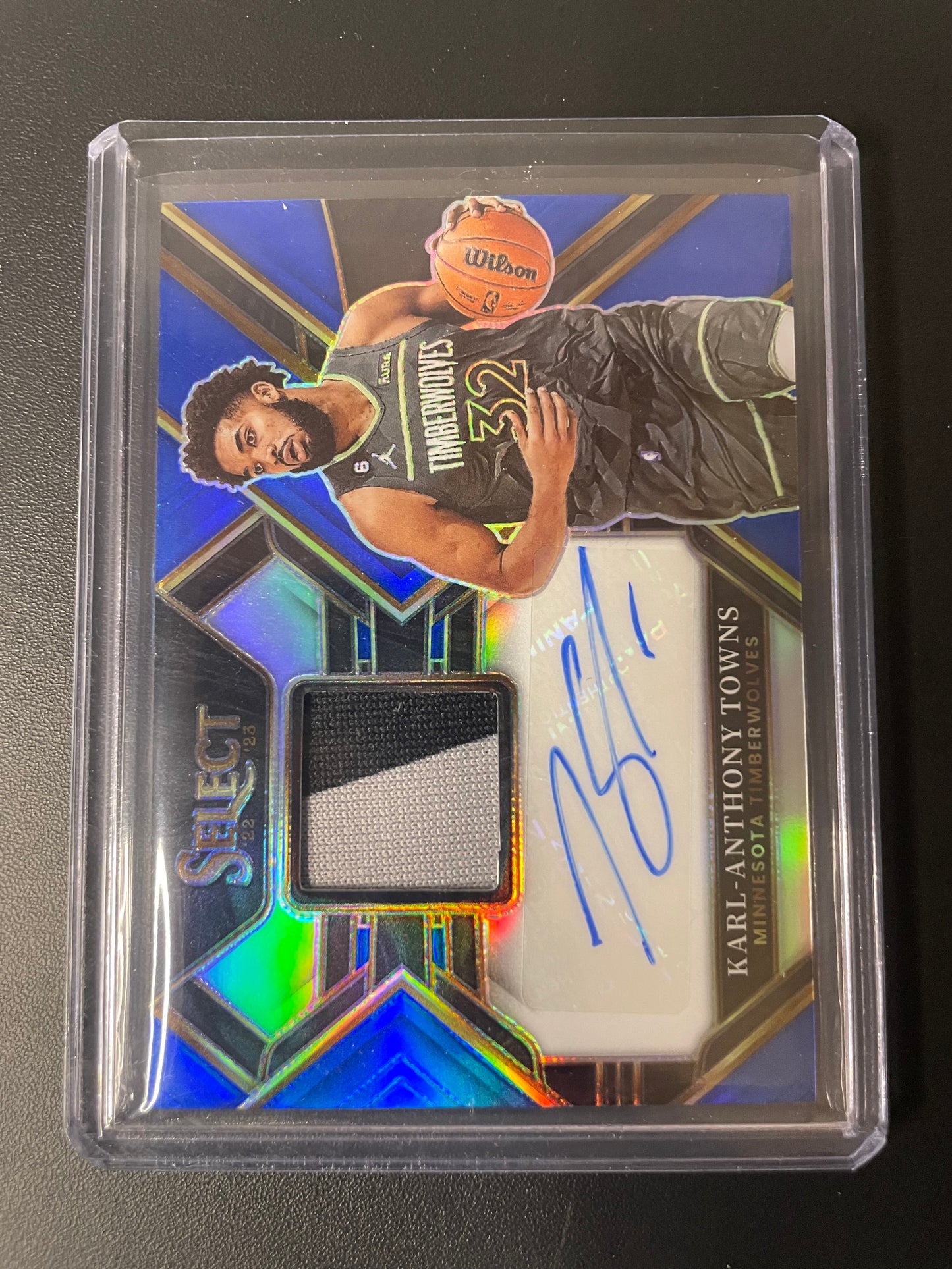 2022/23 Panini Select #3 Karl- Anthony Towns  Minnesota Timberwolves Blue Auto 22/49