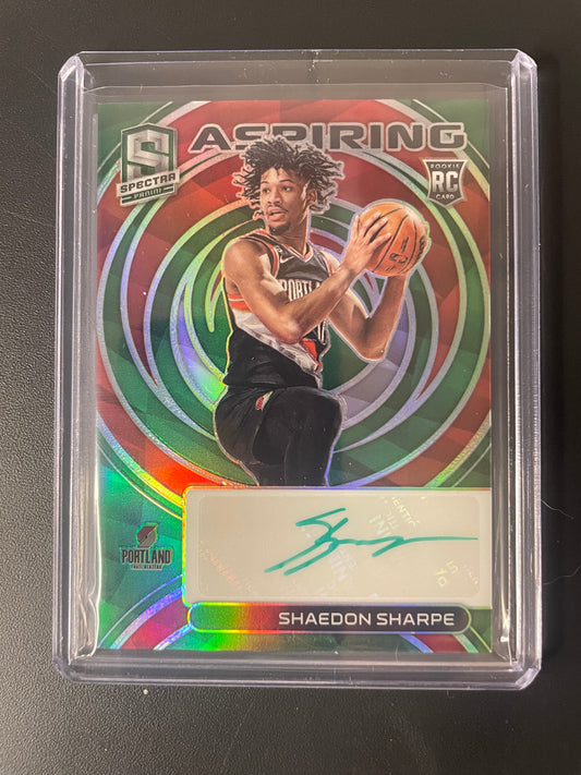 2022/23 Panini Spectra #18 Shaedon Sharpe Portland Trail Blazers Aspiring Autos Green 46/50