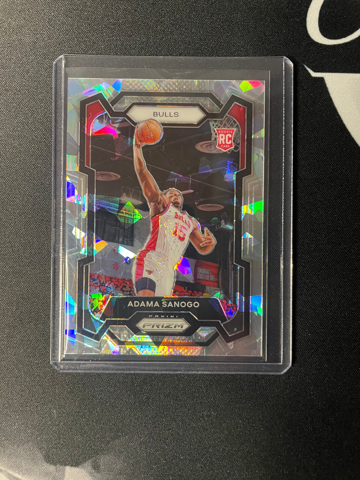 2023/24 Panini Prizm #286 Adama Sanogo Chicago Bulls  Cracked Ice RC