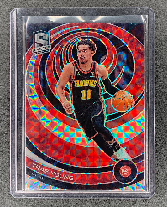 2022/23 Panini Spectra #104 Trae Young, Atlanta Hawks Base Interstellar 70/99