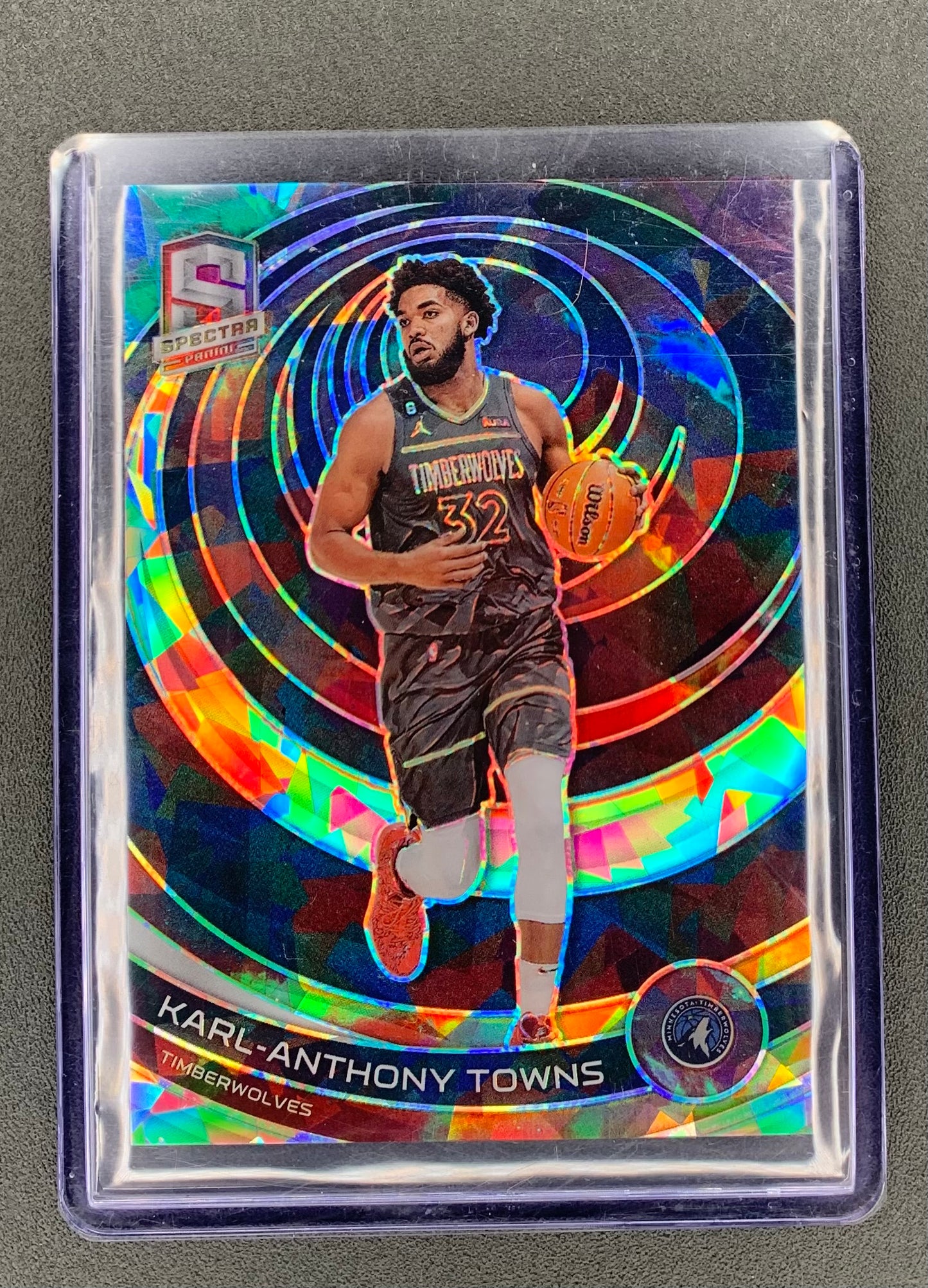 2022/23 Panini Spectra #59 Karl-Anthony Towns, Minnesota Timberwolves Astral 15/49