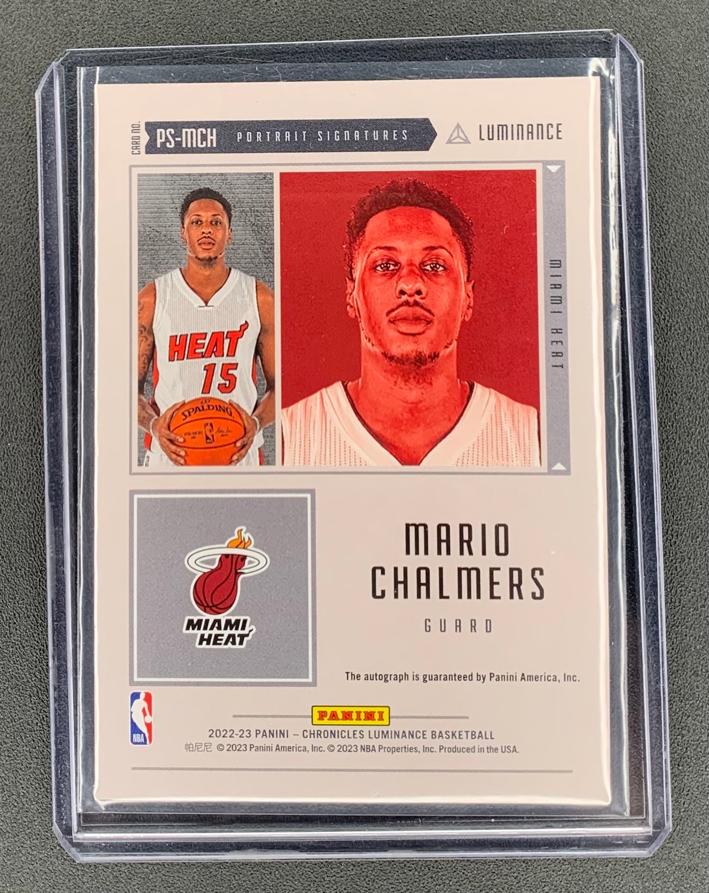 2022/23 Panini Chronicles Luminance #35 Mario Chalmers, Miami Heat Portrait Signatures 057/149