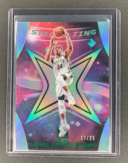2020/21 Panini Clearly Donruss Giannis Antetokounmpo Milwaukee Bucks Stargazing Green 17/25